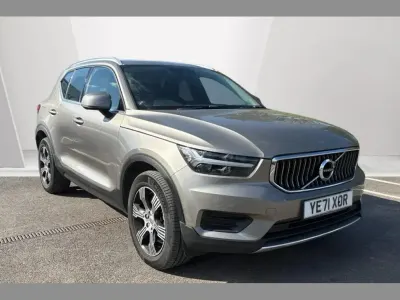 Used Volvo XC40 Inscription 197 HP (144 kW) 2021 Pebble grey SUV