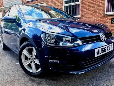 Used VW Golf VII Edition 110 HP (80 kW) 2016 Blue Hatchback