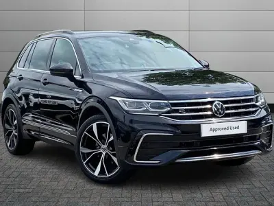 Used VW Tiguan R-line 150 HP (110 kW) 2021 Deep black SUV