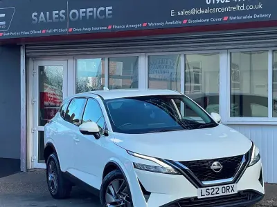 Używany Nissan Qashqai Acenta Premium 2022 Biały SUV