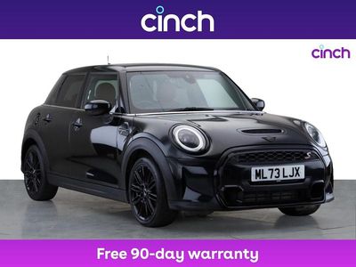 Black Used 2023 Mini Cooper S Exclusive Hatchback | £20,999 (Fair price)