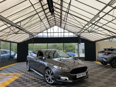 Used Ford Mondeo ST-Line X 210 HP (154 kW) 2017 Grey Hatchback