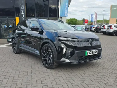 Używany Renault Scenic E-Tech Iconic Esprit Alpine 159 kW (217 KM) 2026 Czarny SUV