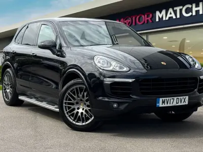 Usado Porsche Cayenne Platinum Edition 262 HP (192 kW) 2017 Preto SUV