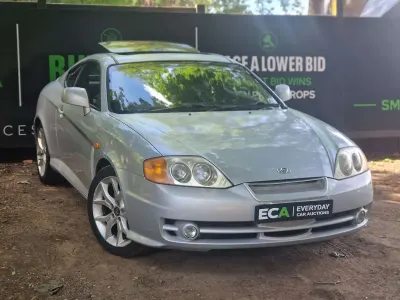 Used Hyundai Coupé SE 143 HP (105 kW) 2004 Silver Coupe