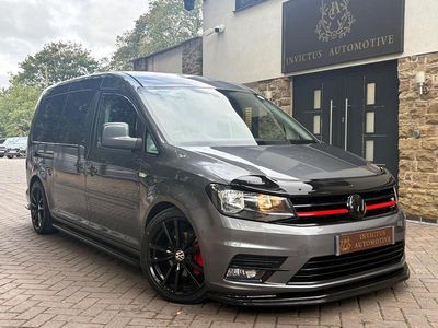 Used VW Caddy Maxi Highline 102 HP (75 kW) 2016 Grey MPV