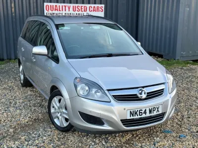 Usado Vauxhall Zafira 120 CV (88 kW) 2014 Plateado Monovolumen