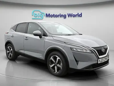 Usado Nissan Qashqai N-Connecta 190 HP (139 kW) 2023 Cinzento SUV