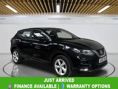 Used Nissan Qashqai Acenta Premium 115 HP (84 kW) 2018 Black SUV