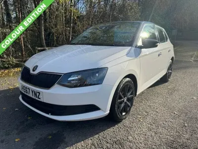 Used Skoda Fabia Colour Edition 95 HP (69 kW) 2017 White Hatchback