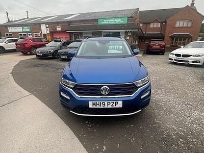 Used VW T-Roc Family 115 HP (84 kW) 2019 Blue SUV