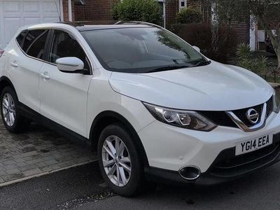 Used Nissan Qashqai Acenta Premium 2014 White SUV
