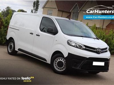 White Used 2023 Toyota Proace Active MPV | £9,495 (Super price)