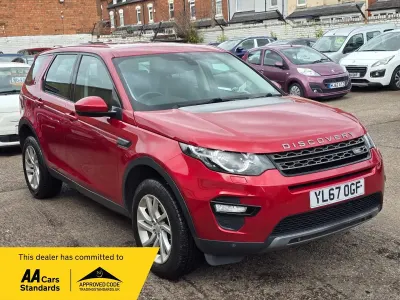 Begagnad Land Rover Discovery Sport SE 180 HK (132 kW) 2017 Röd SUV