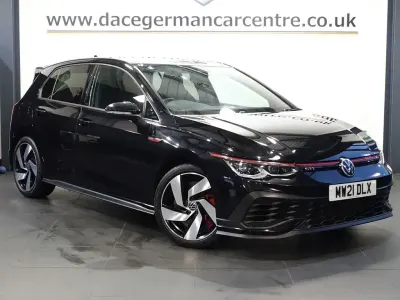 Second-hand VW Golf VII GTI Clubsport 300 CP (220 kW) 2021 Negru Hatchback