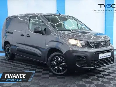 Used Peugeot Partner Premium 131 HP (96 kW) 2023 Grey MPV