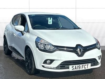 Used Renault Clio IV Iconic 90 HP (66 kW) 2019 White Hatchback