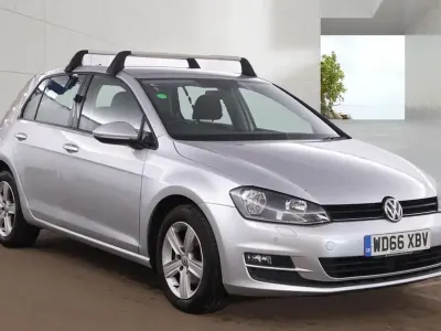 Używany VW Golf VII Edition 110 KM (80 kW) 2017 Srebrny Hatchback