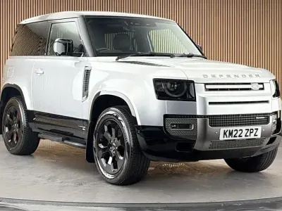 Used Land Rover Defender SE Dynamic 249 HP (183 kW) 2025 SUV