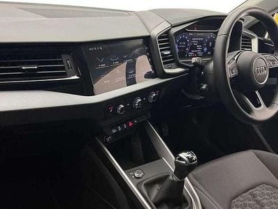 Used Audi A1 Sport 108 HP (79 kW) 2022 Yellow Hatchback