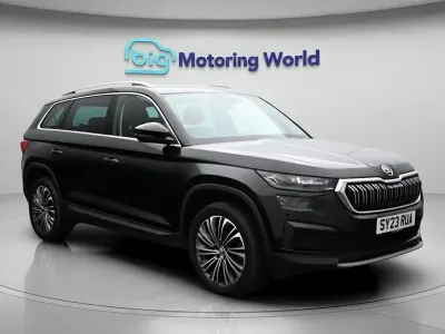 Begagnad Skoda Kodiaq SE L Executive 150 HK (110 kW) 2023 Svart SUV