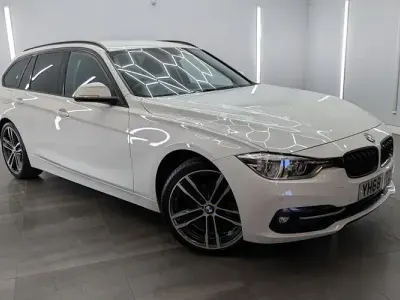 Begagnad BMW 318 Sport Line 150 HK (110 kW) 2019 Vit Kombi