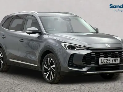 Usado MG ZS Trophy 196 CV (144 kW) 2024 Gris SUV