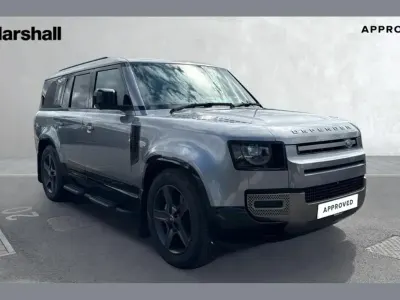 Used Land Rover Defender SE Dynamic 300 HP (220 kW) 2024 Grey SUV