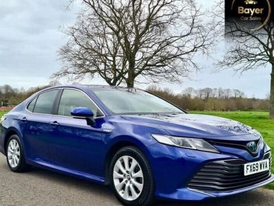 used Toyota Camry 2.5 VVT h Design Saloon 4dr Petrol Hybrid CVT Euro 6 (s/s) (218 ps)