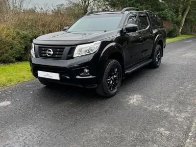 Usado Nissan Navara Tekna 188 CV (138 kW) 2017 Negro Pickup/Camioneta