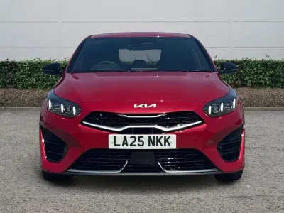 Used Kia Ceed GT-Line 138 HP (101 kW) 2025 Red Hatchback