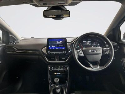 Usado Ford Puma Titanium 125 HP (91 kW) 2021 Preto SUV