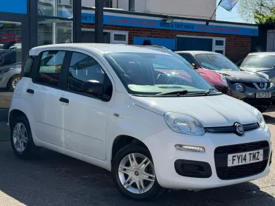 Usado Fiat Panda Pop 69 HP (50 kW) 2014 Branco Citadino