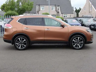Used Nissan X-Trail N-TEC 130 HP (95 kW) 2016 Orange SUV