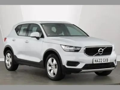 Used Volvo XC40 Momentum 161 HP (118 kW) 2022 Silver SUV