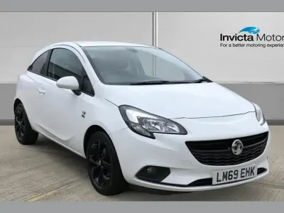 Used Vauxhall Corsa 73 HP (53 kW) 2019 White Hatchback