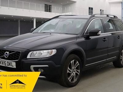 Black Used 2015 Volvo XC70 SE Estate | £12,500 (Expensive)