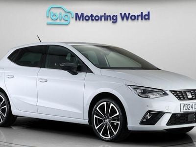 Used Seat Ibiza XCELLENCE Lux 110 HP (80 kW) 2024 White Hatchback