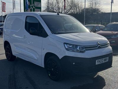 Used Citroën Berlingo 100 HP (73 kW) 2022 White MPV