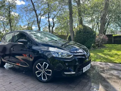 Gebraucht Renault Clio IV Play 2018 Schwarz Kleinwagen