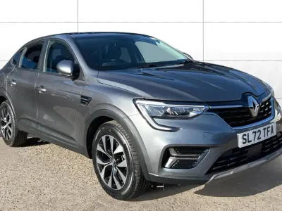 Usado Renault Arkana Iconic 142 HP (104 kW) 2022 SUV