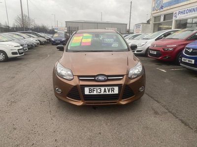 Used Ford Focus Zetec 115 HP (84 kW) 2013 Brown Hatchback