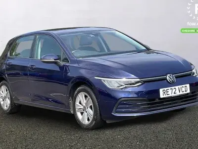 Used VW Golf VIII Pro 150 HP (110 kW) 2022 Blue Hatchback