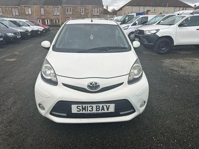 Used Toyota Aygo 2013 White Hatchback