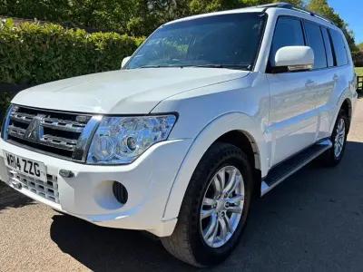 Usado Mitsubishi Shogun 197 HP (144 kW) 2014 SUV