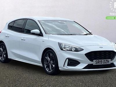 Used Ford Focus ST-Line 150 HP (110 kW) 2019 White Hatchback
