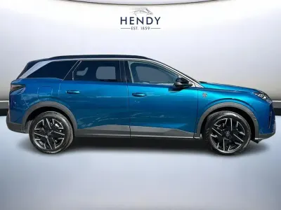 Used Peugeot 5008 GT 134 HP (98 kW) 2025 Blue SUV
