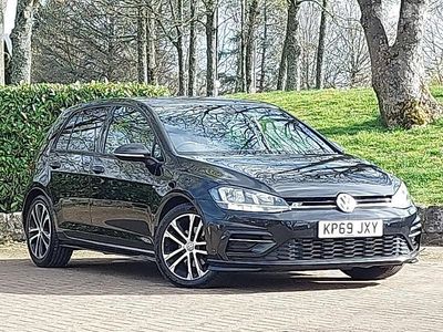Begagnad VW Golf VII R-line 150 HK (110 kW) 2019 Svart Halvkombi