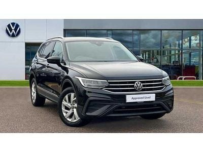 Deep black pearl Used 2021 VW Tiguan Allspace Life SUV | £23,521 (Fair price)