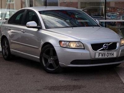 Usado Volvo S40 SE 115 HP (84 kW) 2011 Prateado Sedan